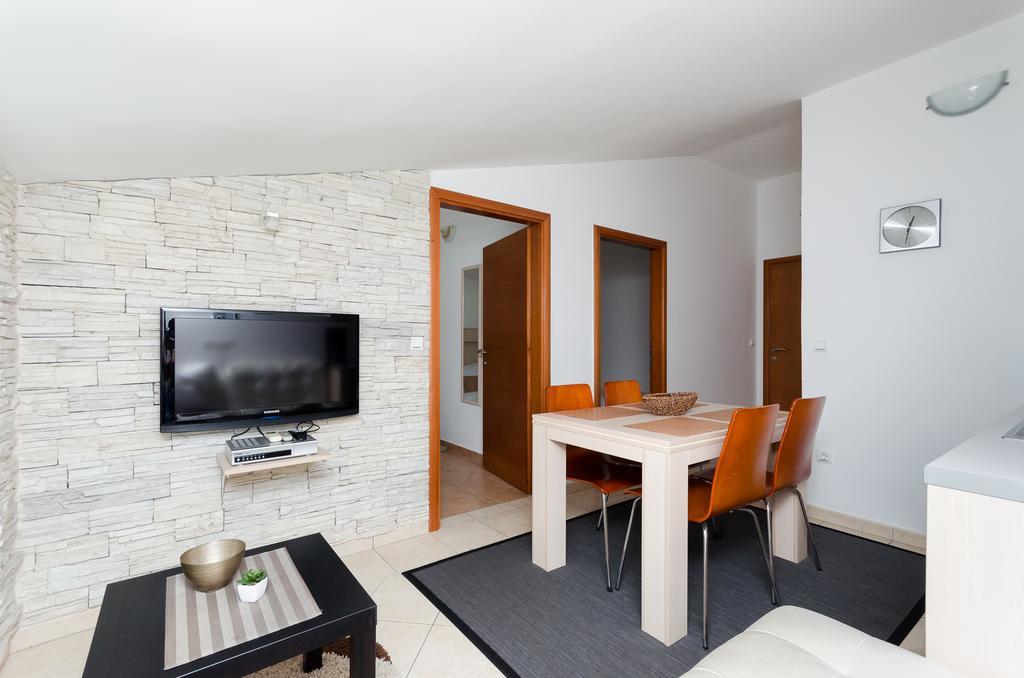 Apartments Valbruna Rovinj Exterior foto