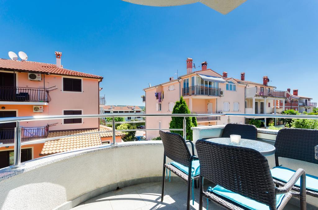 Apartments Valbruna Rovinj Exterior foto